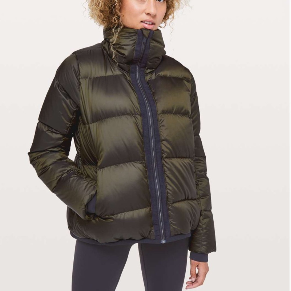Lululemon Cloudscape Puffer in great condition!